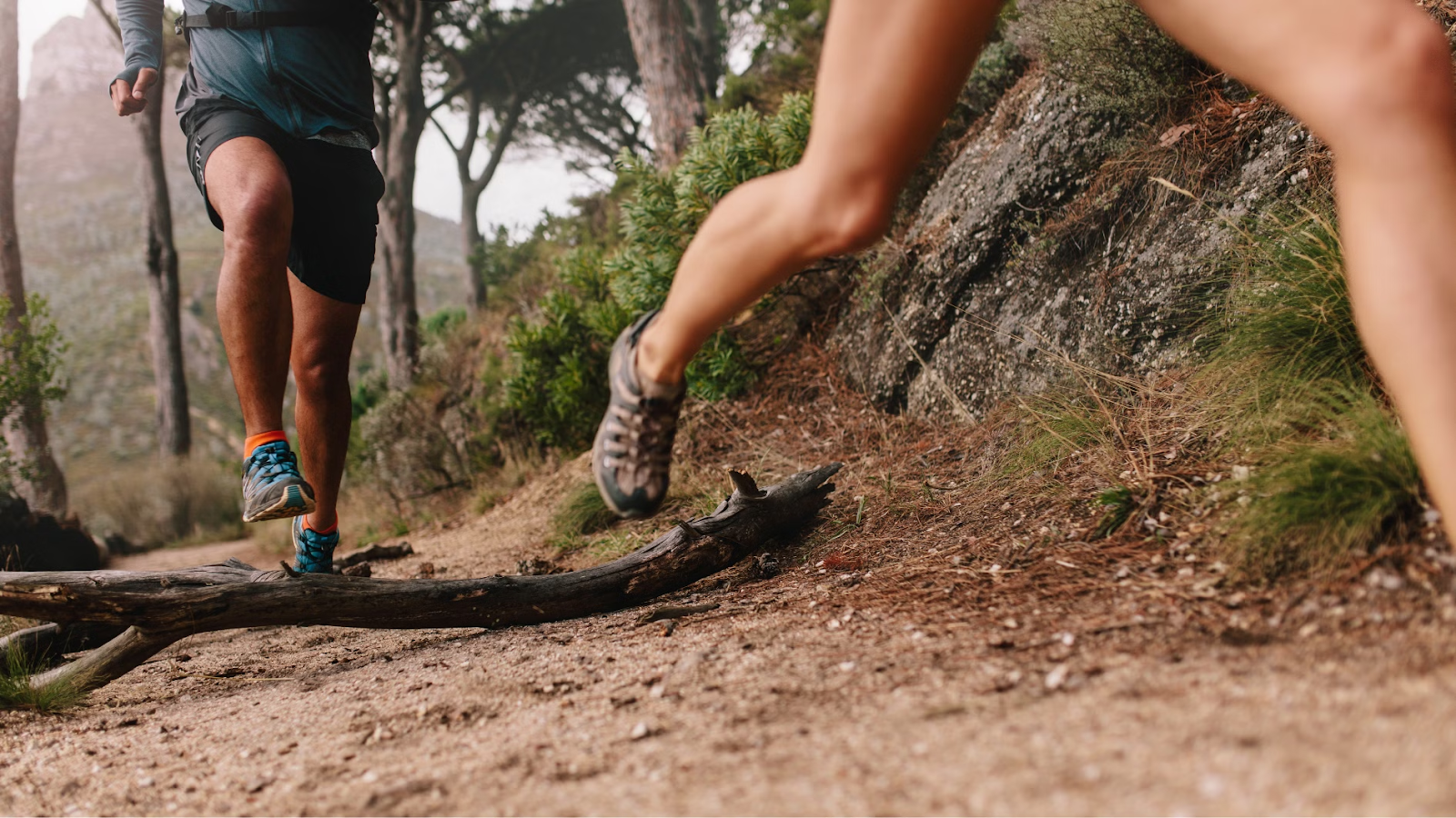 Chạy trail khác gì chạy road? Những điều runner cần biết trước khi vào trail